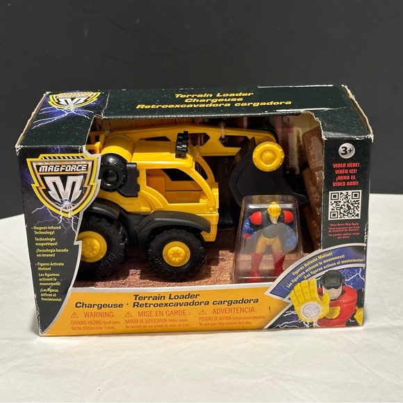 TOYS R US MAGFORCE TERRAIN LOADER 7" TOY VEHICLE MAGNETIC TECHNOLOGY W/ FIGURES - Picture 3 of 8